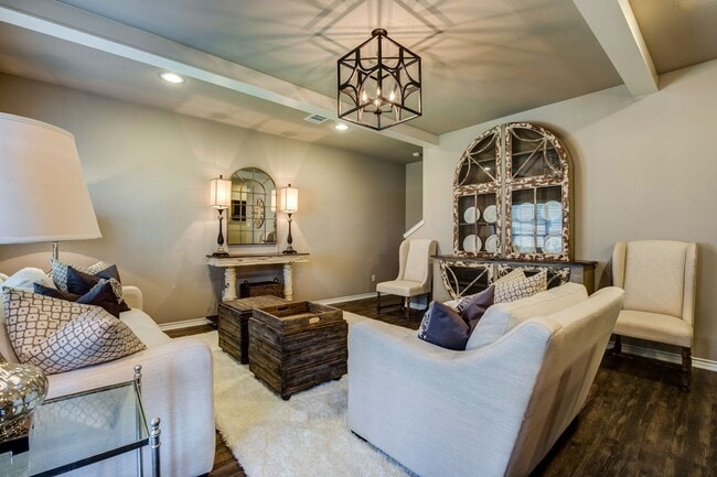 Building Photo - AUGUST PRE-LEASE! Modern 4 Bed, 4.5 Bath T...