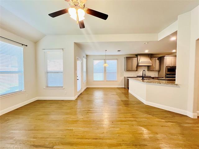 Building Photo - 5644 Salt Springs Dr