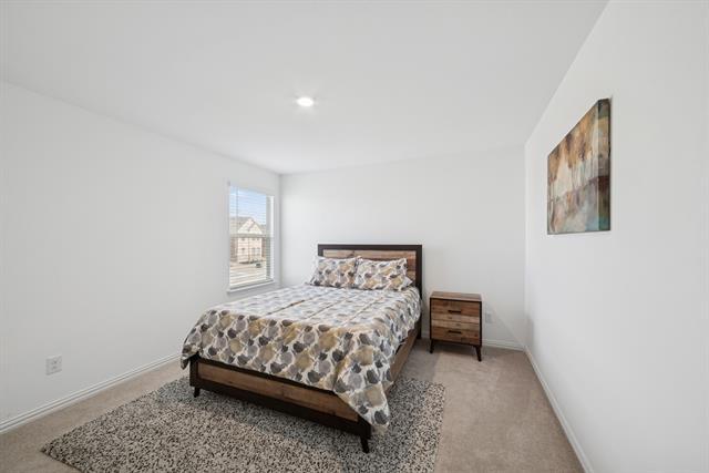 Building Photo - 10040 Thornapple Rd