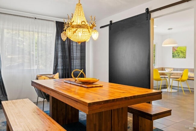 Building Photo - 48 Junipero Serra Ave