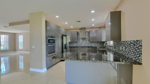 Building Photo - 18271 Coral Isles Dr