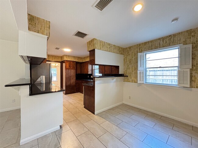 Building Photo - 12342 Barryknoll Ln