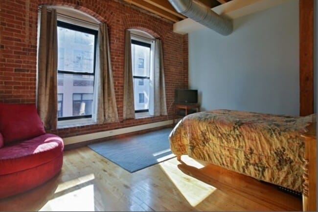 Building Photo - 111 Beach St