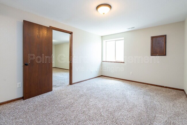 Building Photo - 810 Bristol Cir
