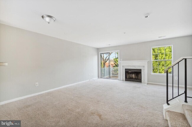 Building Photo - 1414 Flatwood Ct