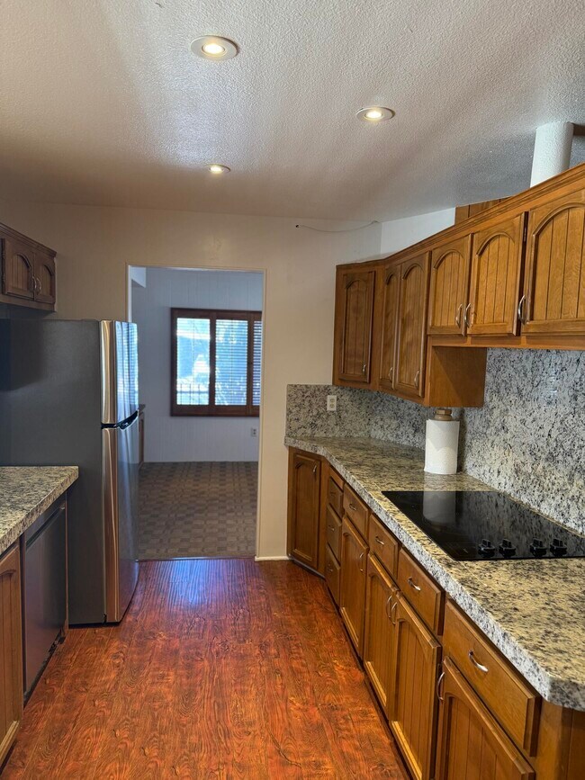 Building Photo - 74179 Mercury Cir W