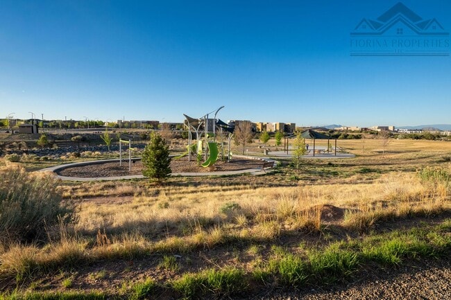 Building Photo - 1 MO. FREE RENT! Gorgeous Corner-Lot Townhouse with Mountain Views