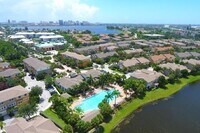 Building Photo - 810 Marina Del Ray Ln