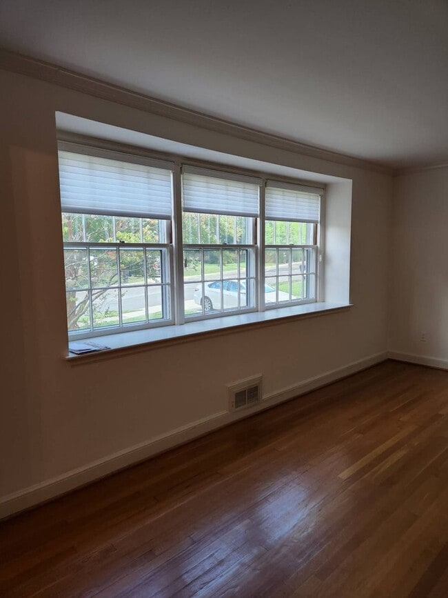 Building Photo - "Coming Soon" AU PARK!! 4 bed/4BATH one ca...