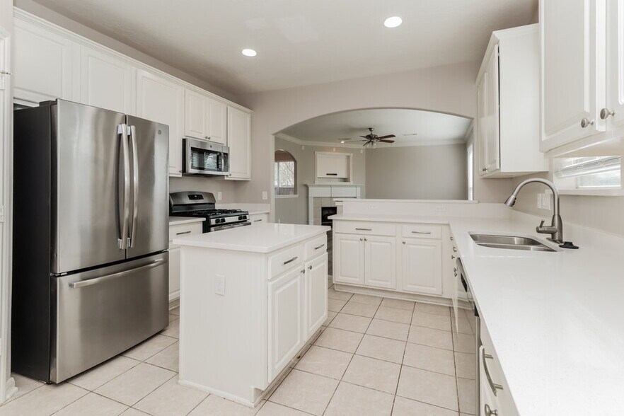 Building Photo - 18403 Mabels Island Ct