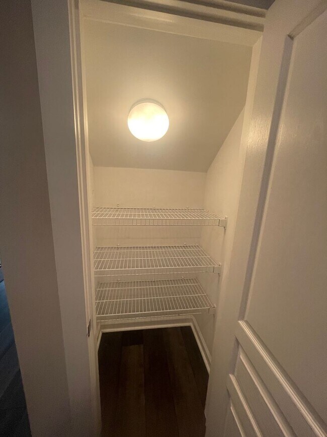 Building Photo - 06-205 Fisher