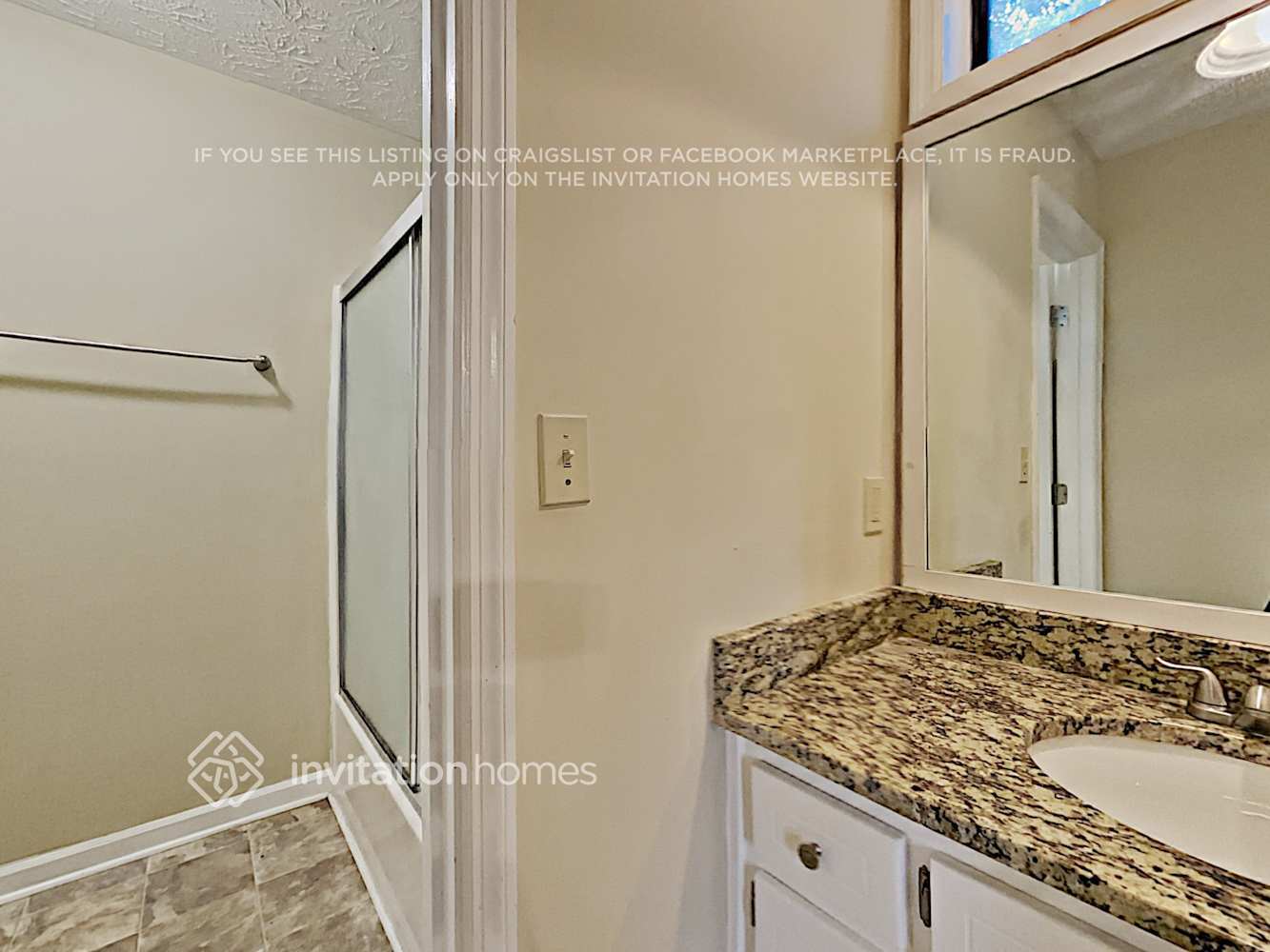 Building Photo - 5002 Maxanne Dr NW