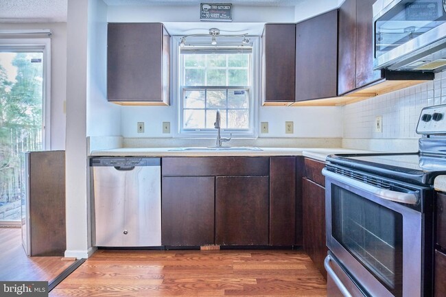 Building Photo - 1786 Jacobs Meadow Dr