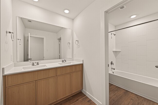 Building Photo - 3554 Shearwater St