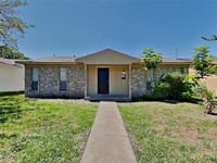 Building Photo - 9698 Limestone Dr