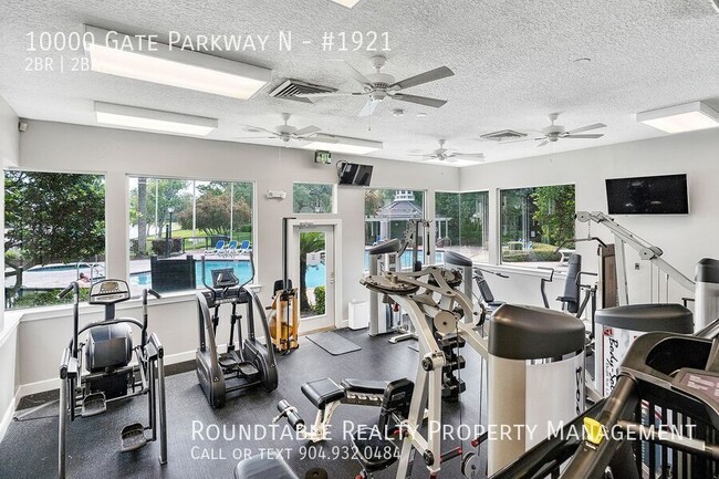 Building Photo - 10000 Gate Pkwy N