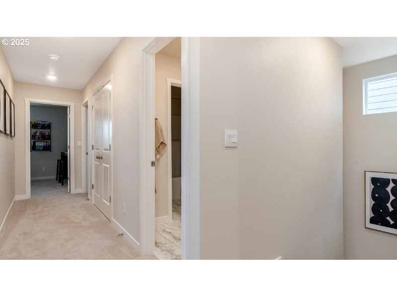 Building Photo - 9218 SE Azalea St