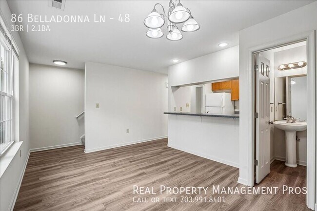 Building Photo - 86 Belladonna Ln
