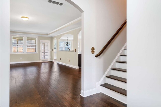 Building Photo - Luxurious 4-Bedroom Retreat with Third Floor Bonus Room & Fenced-in Backyard
