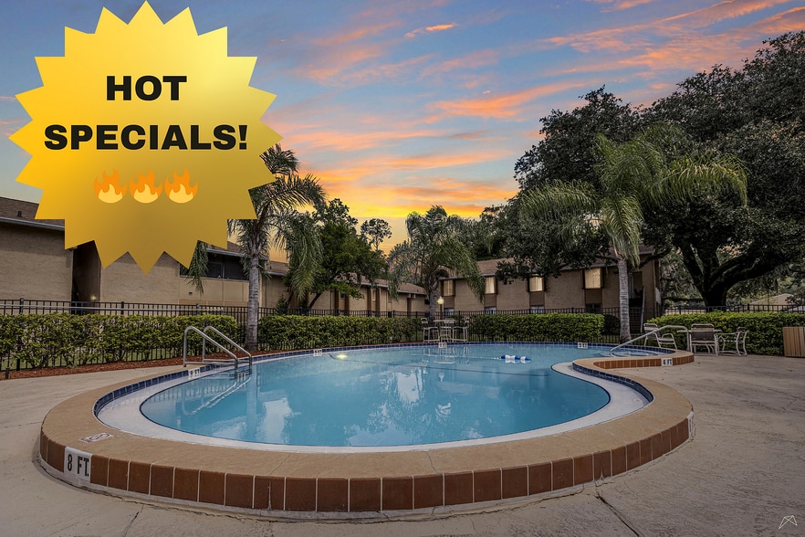 Marbella - Hot Specials Badge - The Park at Marbella