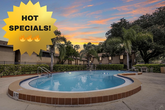 Building Photo - The Park at Marbella