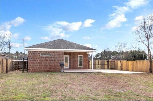 Building Photo - 13628 Catahoula Dr S