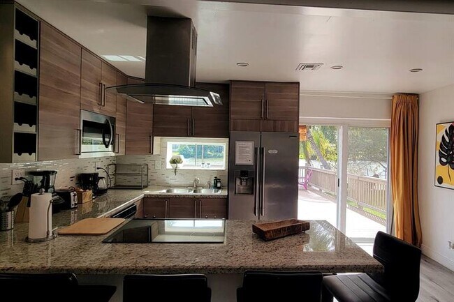 Building Photo - 4154 SW 49th St