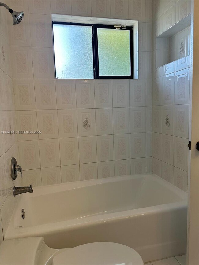 Building Photo - 12500 SW 251st Terrace