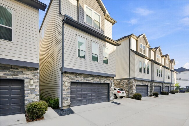 Building Photo - 849 Fisher St