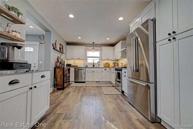 Building Photo - 15 South St