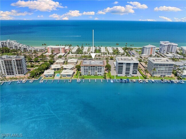 Building Photo - 2600 Gulf Shore Blvd N