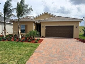 Building Photo - 3917 Passion Vine Dr