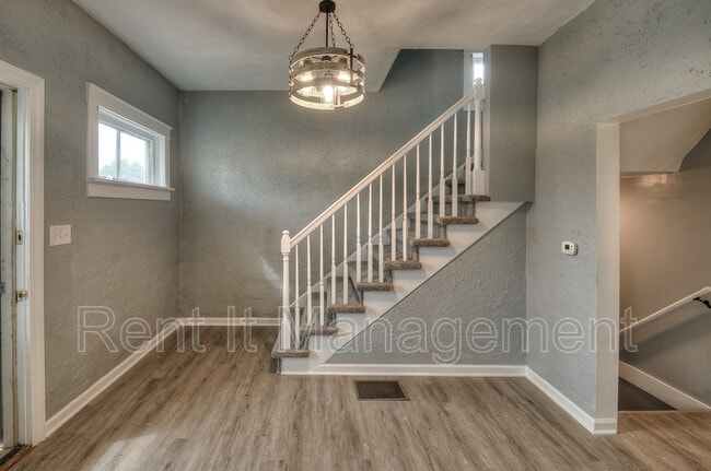 Building Photo - 3940 Arbor St
