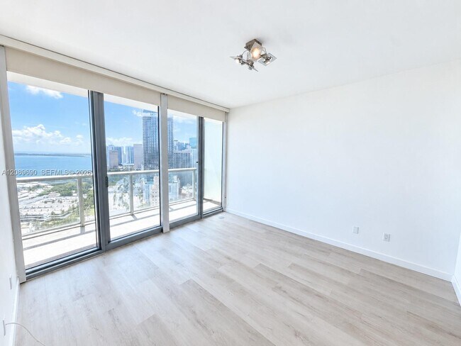 Building Photo - 888 Biscayne Blvd