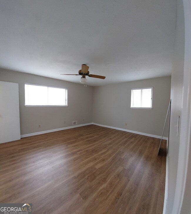 Building Photo - 710 Georgia Ave