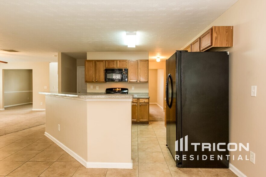 Building Photo - 229 Rankin Cir