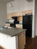 Building Photo - Lawler School Lofts