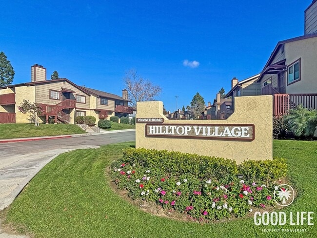 Building Photo - Stunning 3BD/2BA 2nd Floor Condo in Chula Vista W/ A/C, W/D, 2 Balconies, Community Pool & Spa!