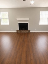 Building Photo - 103 Willow Ridge Dr
