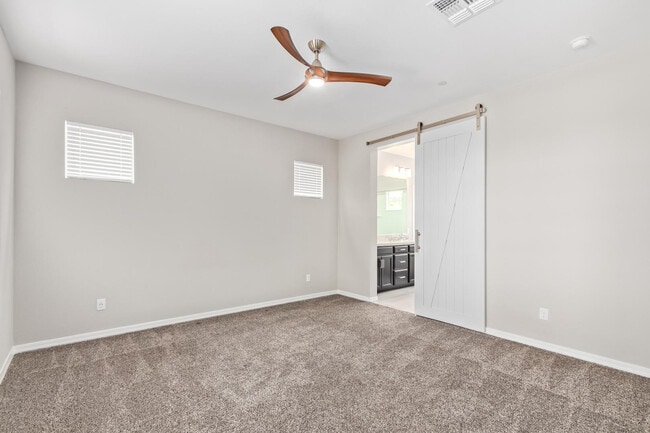 Building Photo - 1667 S Wallrade Ln