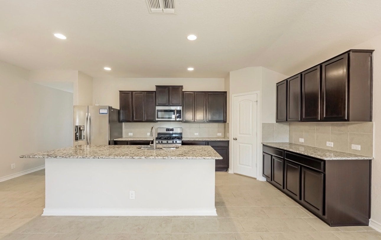 Building Photo - 15426 Bobwhite Quail