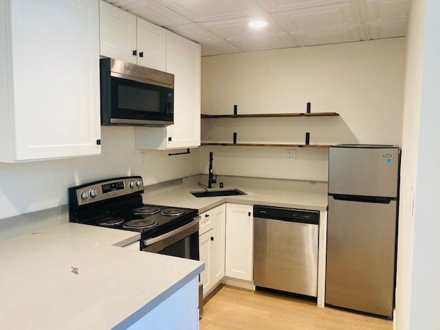Building Photo - 2135 Ivar Ave