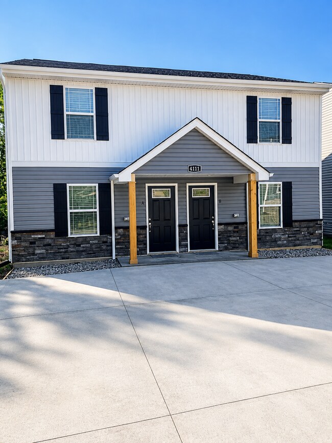 Building Photo - Richardson Rd Townhomes