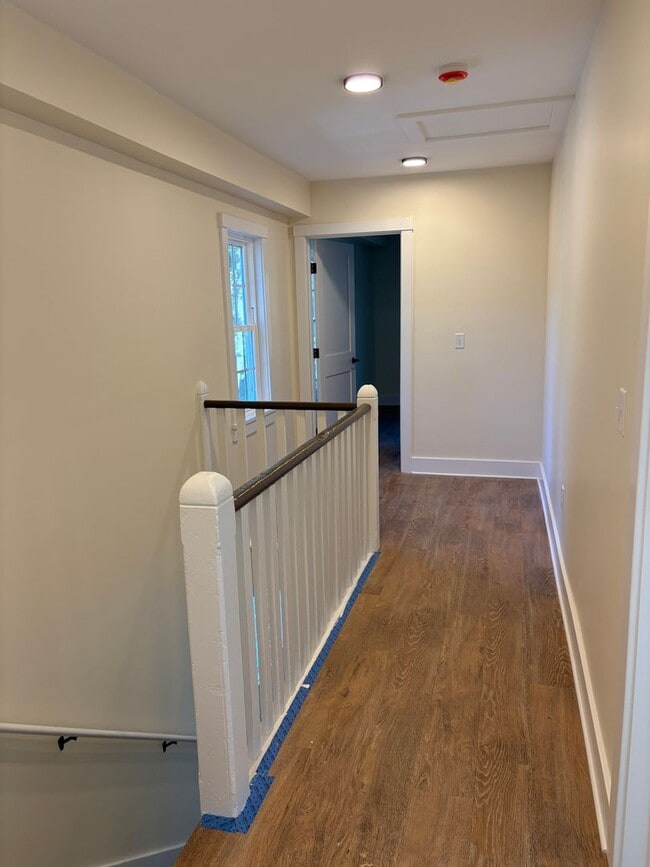 Building Photo - LUXURY 2BR Lenox, ALL Utilities included!