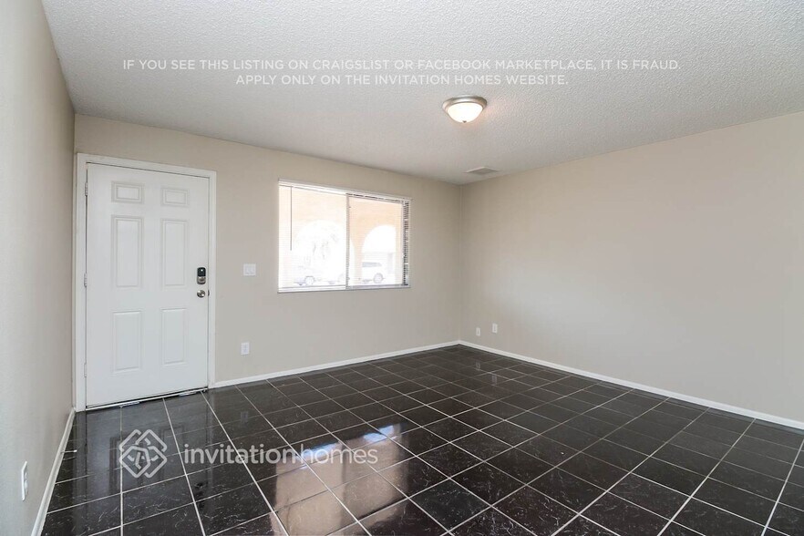 Building Photo - 6910 W Rancho Dr