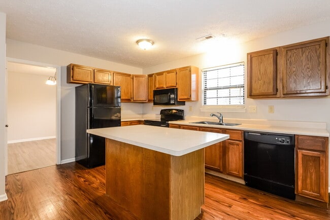 Building Photo - 9124 Lansburgh Ct