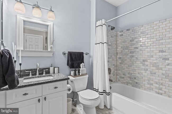 Building Photo - 5108 Donovan Dr