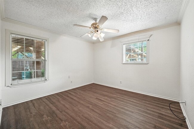 Building Photo - 508 E Sanford St