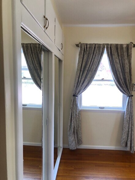 Bedroom 1 - 1564 Alameda St
