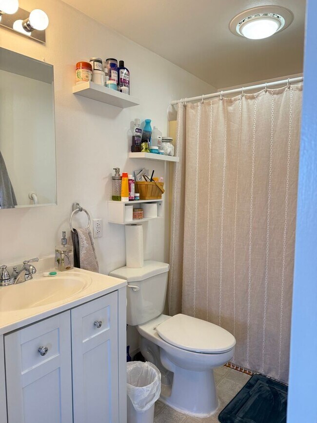 Building Photo - 44 W Liberty St